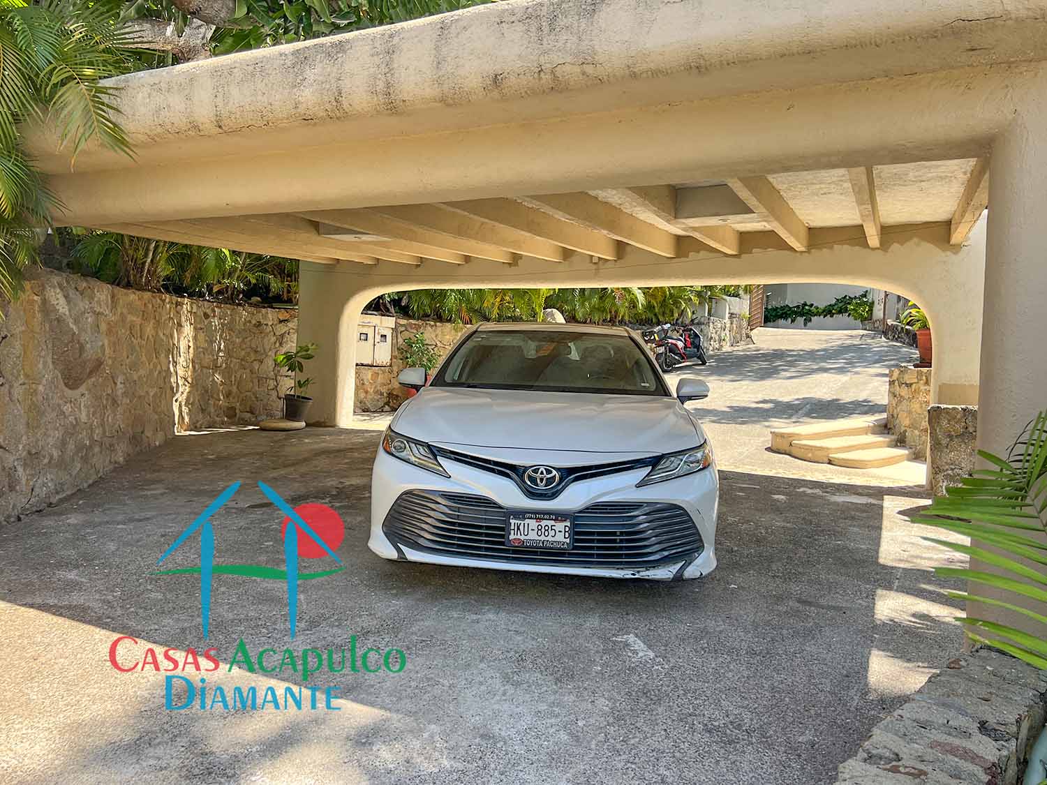 Villa Aledani - Estacionamiento 1